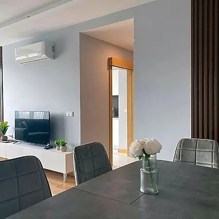 Ξενοδοχείο Luxury Residential Flat In